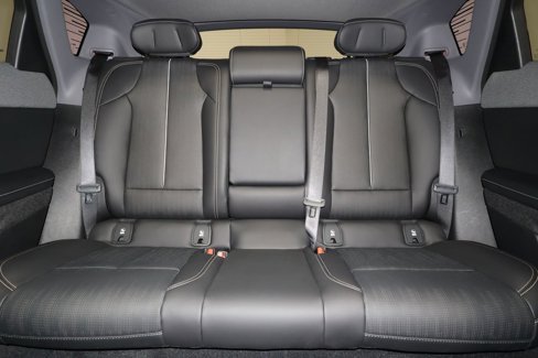 Certified 2025 Cadillac Optiq Sport 2 w/ LPO, Floor Liner Package image 30