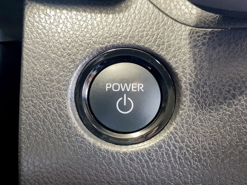 Used 2025 Toyota Camry XSE image 34