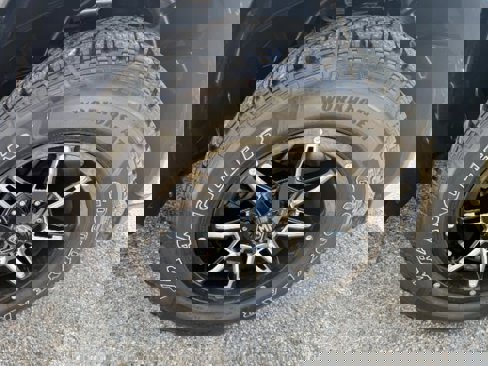 Used 2020 RAM 1500 Laramie w/ Off Road Group image 12
