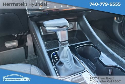 Certified 2024 Hyundai Santa Cruz SEL image 11