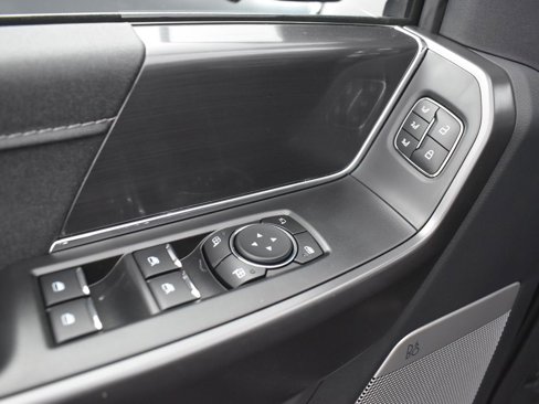 New 2025 Ford F150 Lariat image 19