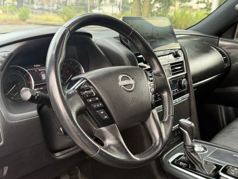 Used 2021 Nissan Armada SL w/ Midnight Edition Package image 9