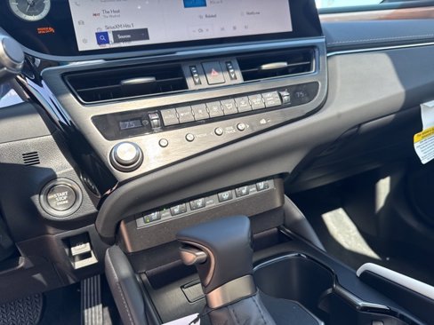 New 2025 Lexus ES 350 Luxury image 45