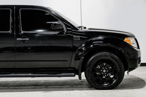 Used 2021 Nissan Frontier SV w/ Midnight Edition Floor Mats image 15