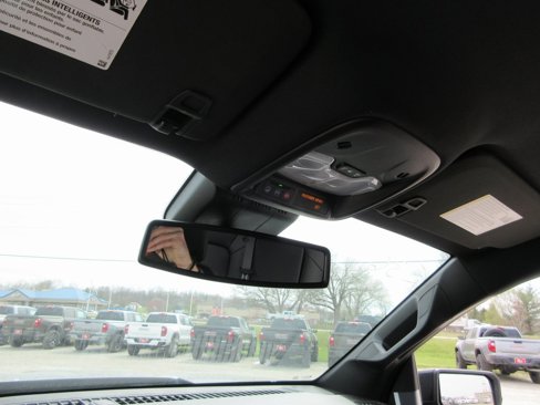 New 2025 GMC Canyon Elevation w/ Convenience Package image 21