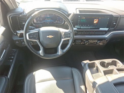 Used 2024 Chevrolet Silverado 2500 LTZ image 11