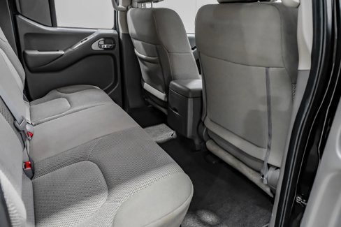 Used 2021 Nissan Frontier SV w/ Midnight Edition Floor Mats image 46