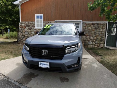 Certified 2022 Honda Ridgeline Black Edition image 1