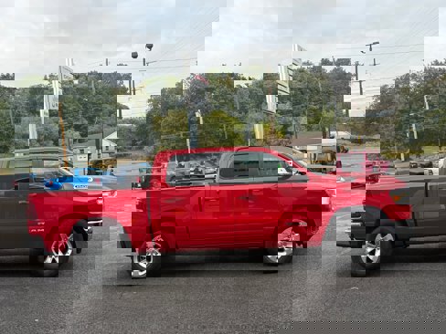 Certified 2024 RAM 1500 Laramie image 6