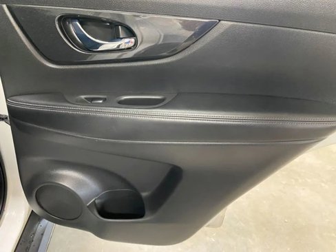 Used 2017 Nissan Rogue S w/ S Appearance Package image 29