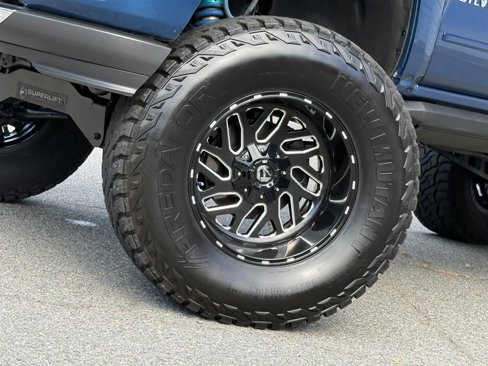 Used 2018 Chevrolet Silverado 1500 LT w/ All Star Edition image 5