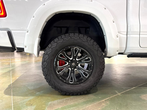 Used 2023 RAM 1500 Big Horn image 9