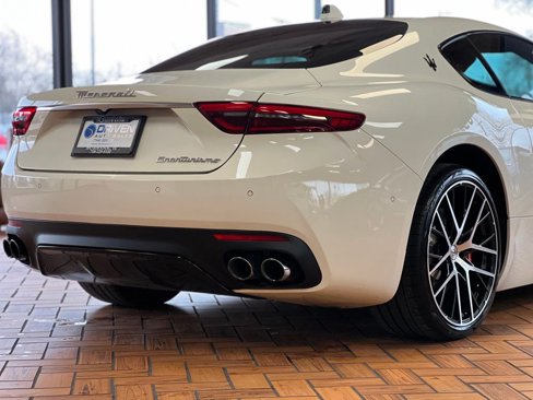 Used 2024 Maserati GranTurismo Modena image 41