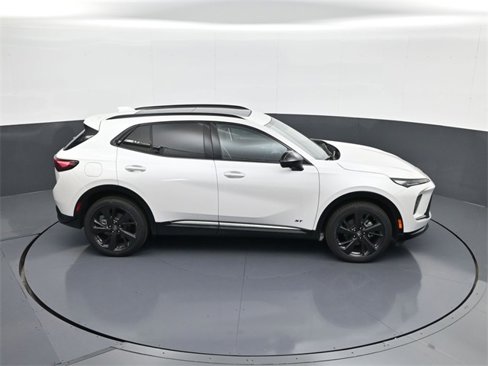 Used 2025 Buick Envision Sport Touring image 16