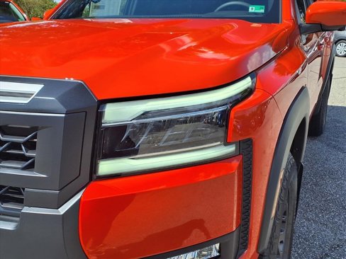 New 2025 Nissan Frontier PRO-4X w/ Pro Premium Package image 3