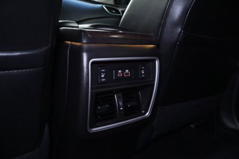 Used 2020 Nissan Murano Platinum image 19