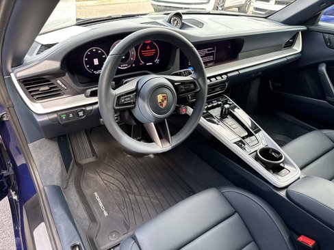 Certified 2025 Porsche 911 Carrera image 17
