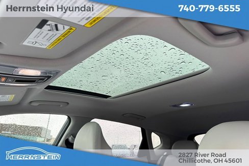 Certified 2024 Hyundai Kona Limited image 22