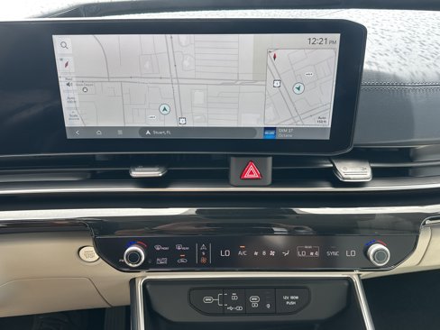 New 2026 Kia Carnival SX Prestige image 17