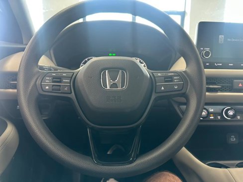 Used 2024 Honda HR-V LX image 39
