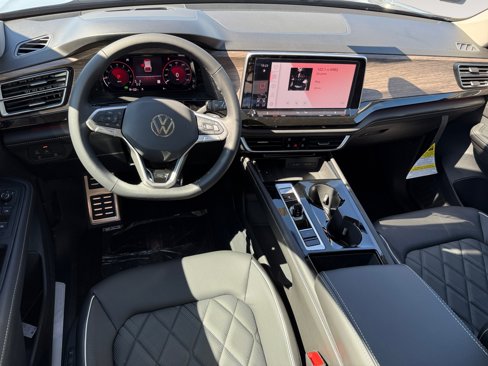 New 2025 Volkswagen Atlas SEL Premium R-Line image 15