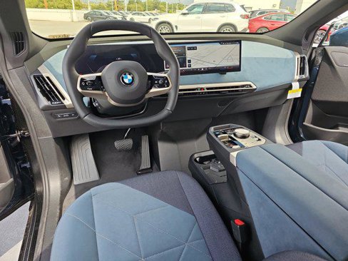 New 2026 BMW iX xDrive60 w/ Premium Package image 16
