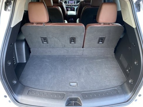 Used 2020 Buick Enclave Avenir w/ Avenir Technology Package image 33