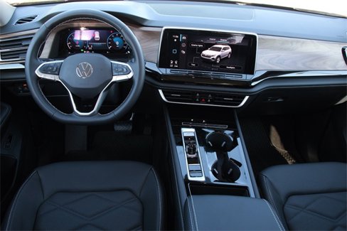 New 2026 Volkswagen Atlas SE image 16