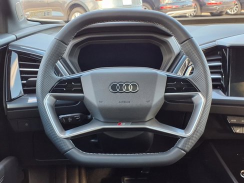 New 2025 Audi Q4 e-tron Premium Plus image 14