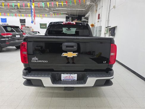 Used 2015 Chevrolet Colorado LT w/ Luxury Package image 5