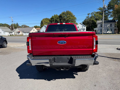 Used 2025 Ford F350 Lariat w/ Tremor Off-Road Package image 4