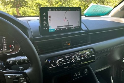 Used 2025 Honda Pilot Elite image 9