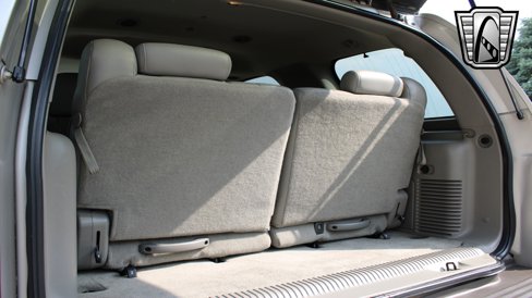 Used 2005 Cadillac Escalade AWD image 12