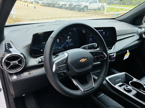 New 2026 Chevrolet Equinox LT w/ Convenience Package II image 19