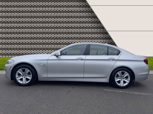 Used 2012 BMW 528i xDrive Sedan image 12