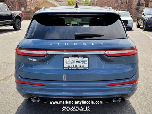 New 2026 Lincoln Corsair Premiere image 8