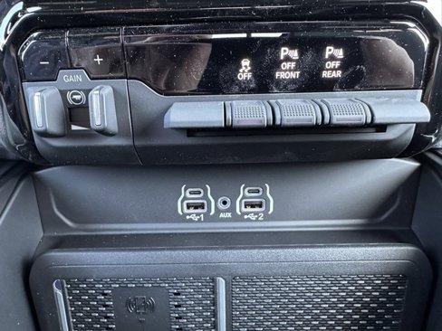 New 2025 RAM 1500 Big Horn image 32