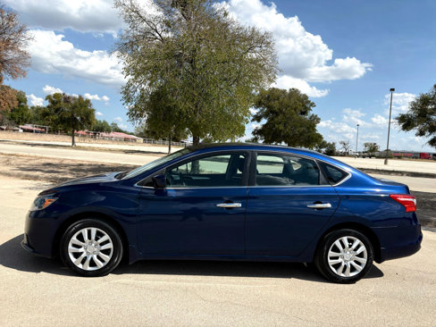 Used 2017 Nissan Sentra S image 2