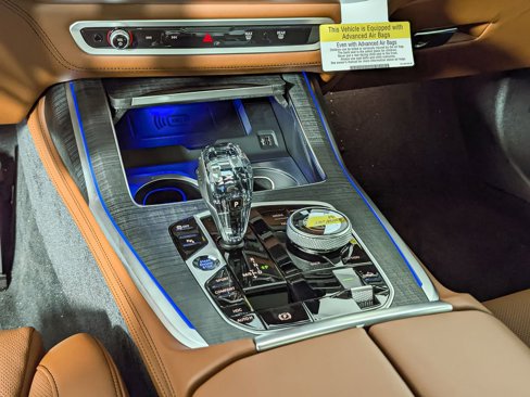 New 2026 BMW ALPINA XB7 image 35