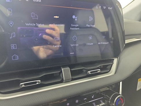 New 2026 Chevrolet Equinox LT w/ Convenience Package II image 18