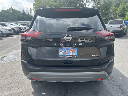 Used 2023 Nissan Rogue S image 9