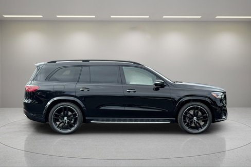 New 2026 Mercedes-Benz GLS 580 4MATIC image 3
