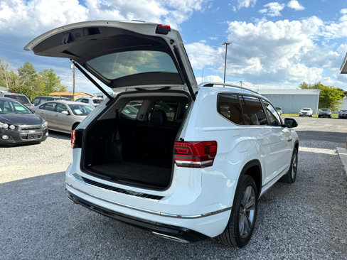 Used 2018 Volkswagen Atlas SE w/ R-Line Package image 61