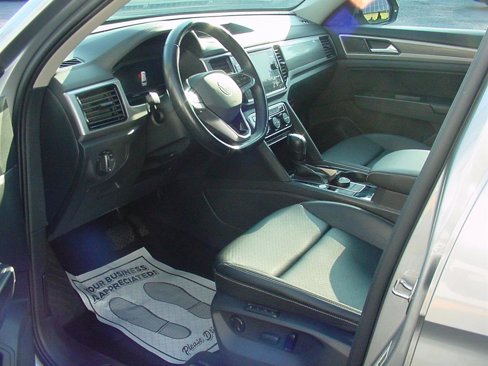 Used 2021 Volkswagen Atlas SEL image 4