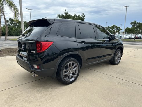 Used 2023 Honda Passport EX-L image 4