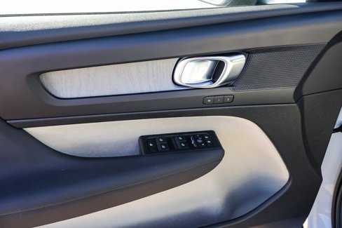 New 2026 Volvo XC40 B5 Plus w/ Protection Package Premier image 20