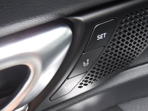 Used 2024 Kia Telluride SX Prestige image 16