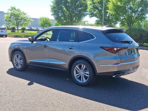 New 2025 Acura MDX SH-AWD image 3
