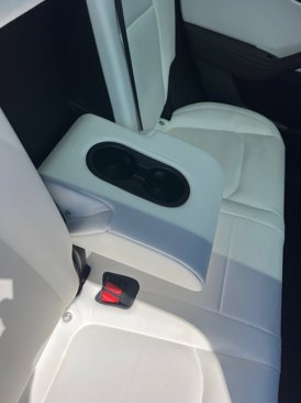 Used 2021 Tesla Model Y Long Range image 17