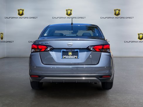 Used 2025 Nissan Versa S w/ Trunk Package image 6